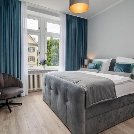 Vip Apart Center Баден-Баден Екстериор снимка